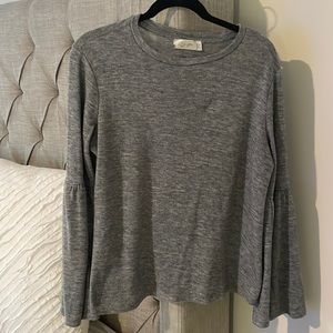 RD Style Grey Bell-Sleeve Top
